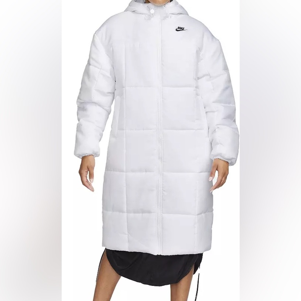 NWTs - Nike Sportswear Women's Classic Puffer Parka - Picture 4 of 8